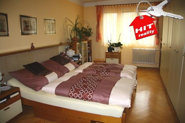 Prodej bytu 3+1  v Plzni na Doubravce , 76 m2 po kompletní rekonstrukci