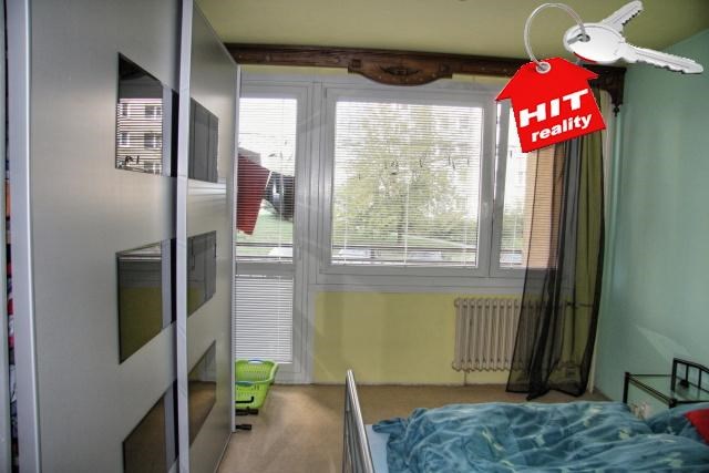 Prodej kompletně rekonstruovaného bytu 3+1 s lodžií  v Plzni Bolevci ve Žlutické ulici