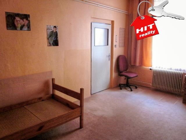 Prodej bytu 3+1 v Plzni na Slovanech