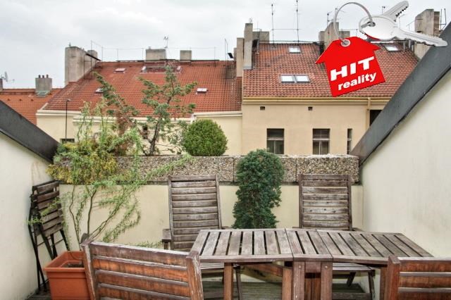 Prodej novostavby mezonetového střešního bytu 4+kk s terasou v Praze 3