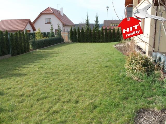 Prodej rodinného domu, novostavba ve Zruči, okres Plzeň - sever se zahradou a garáží, 8+2, novostavba, při rychlém jednání možnost slevy.