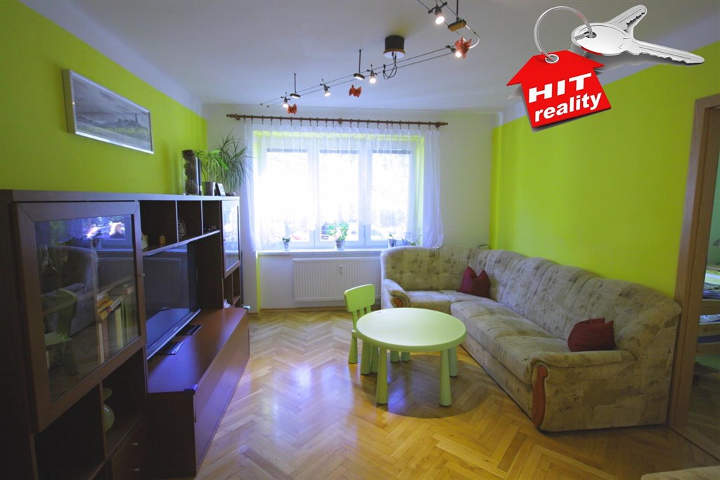 Pronájem bytu 2+1 v Plzni na Slovanech, po rekonstrukci