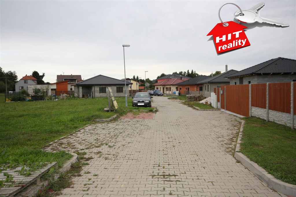 Prodej stavebního pozemku 1021 m2 ve Štáhlavech