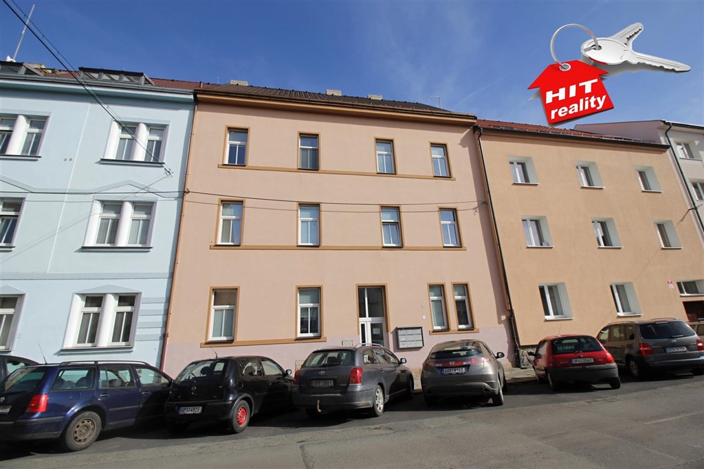 Pronájem rekonstruovaného bytu 2+kk 40,60 m2 v Plzni na Slovanech