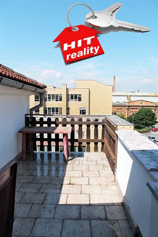 Pronájem bytu 2+1 s terasou, cihla, Plzeň - Jižní Předměstí