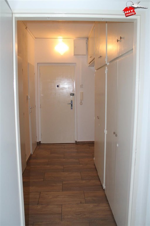 Nabízíme pronájem bytu 2+1 po rekonstrukci v Karlových Varech