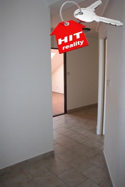 Prodej bytu 3+1, terasa, parkovací stání, 96m², cihla - Plzeň, Jižní Předměstí